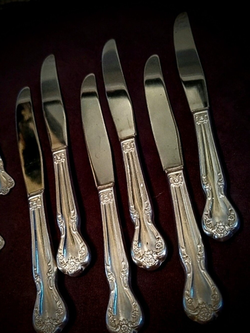1952 Rogers & Bro Daybreak Elegant Lady Silverplate Butter Knives Set of 6